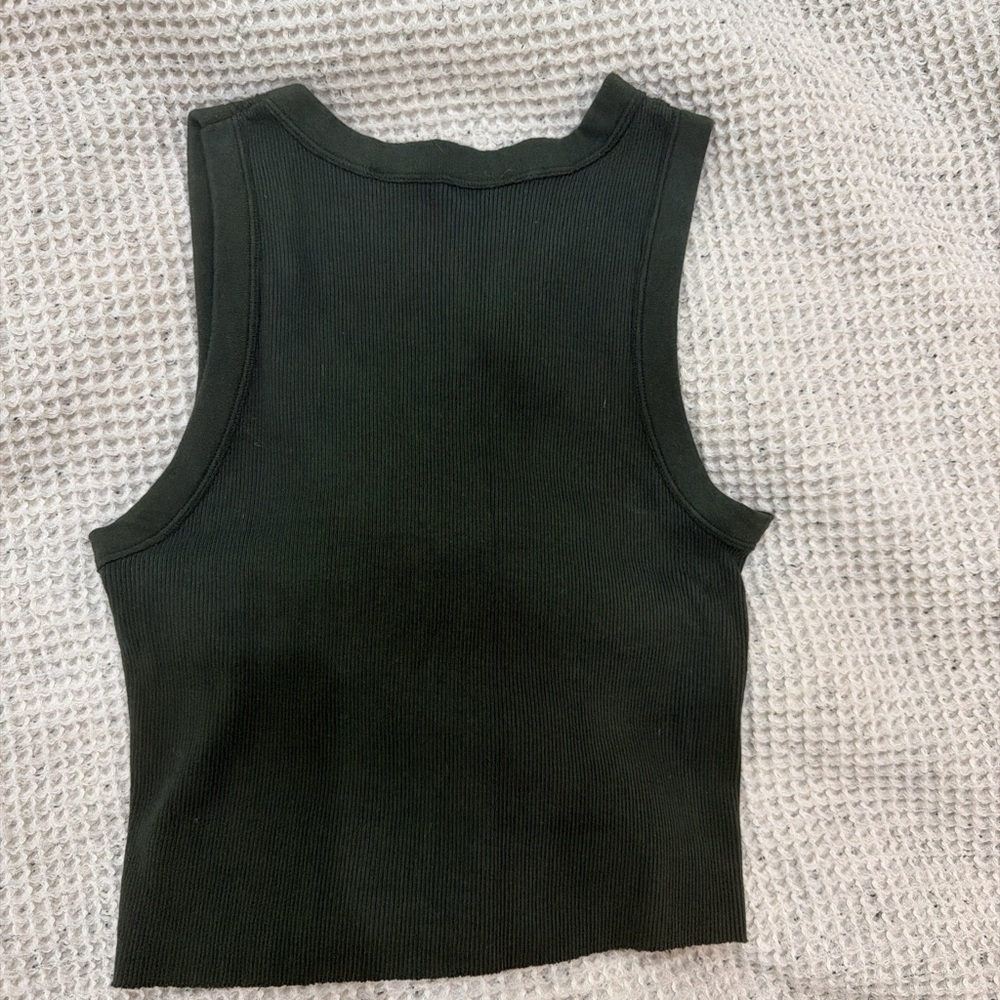 Brandy Melville John Galt Forest Green Ribbed Tank Top - Women's Sleeveless Crop - Picture 2 of 3